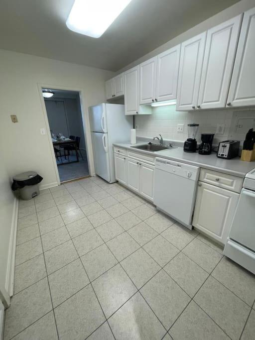 Charming Apartment At Crystal City With Amazing Amenities Arlington Exterior foto